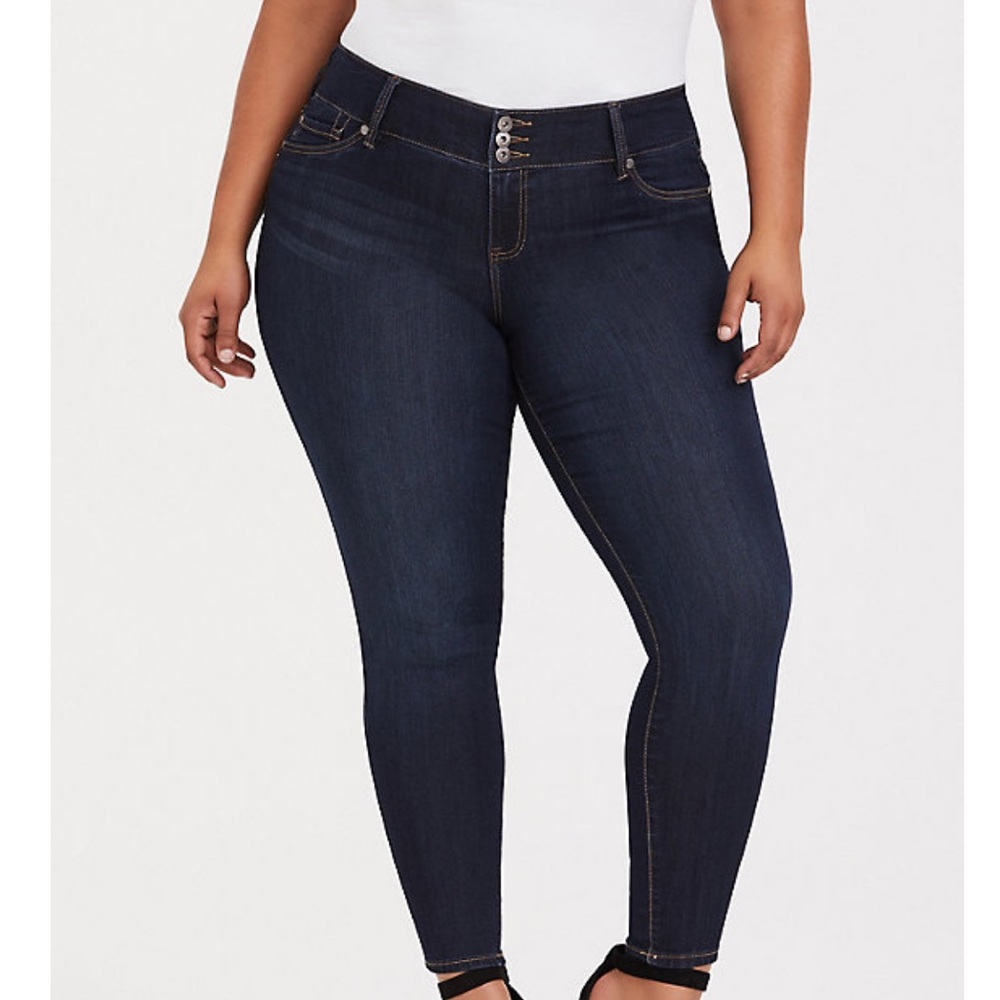 Sz14 Torrid Dark wash jeggings
